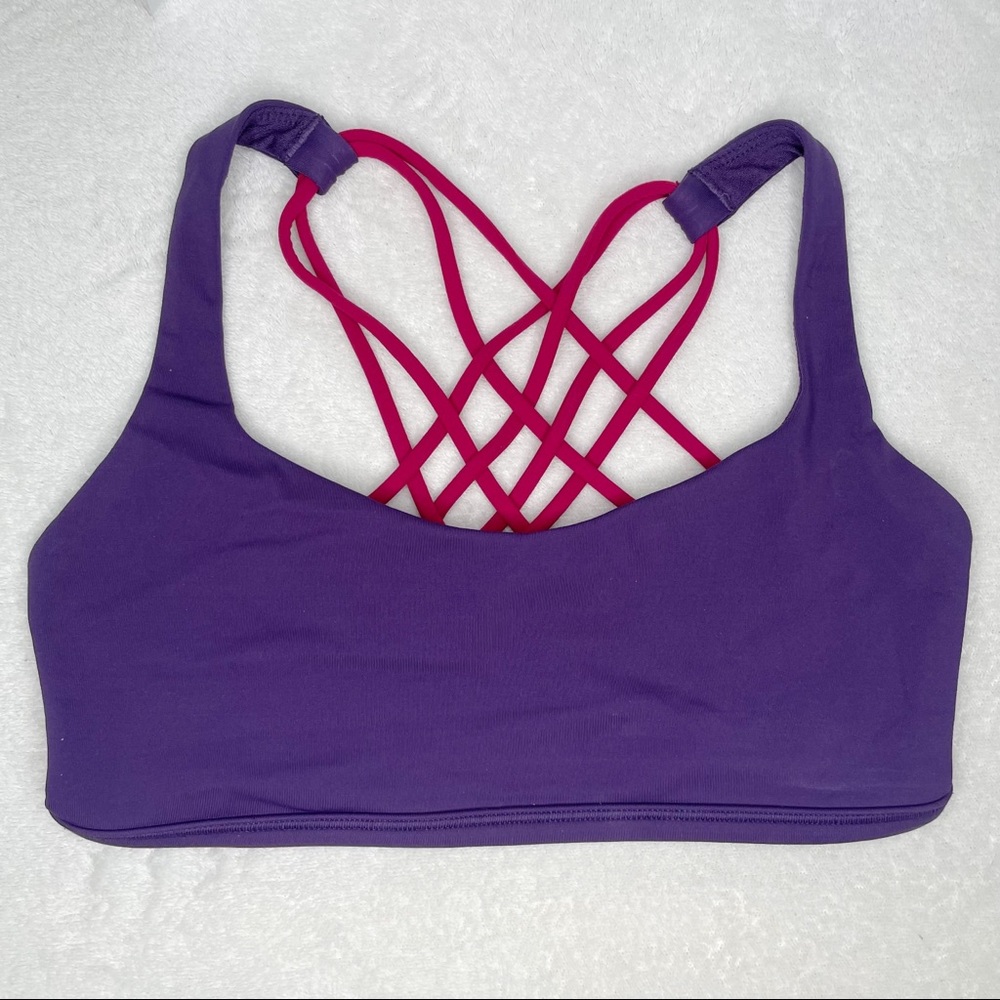 EUC Lululemon Purple Magenta Free to be wild sports bra